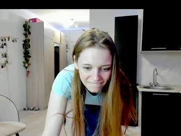 webcam girl molly_kisskiss image #4792672