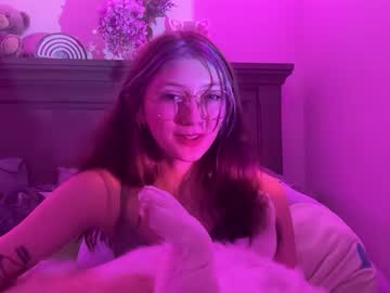 webcam girl dainty_lilac image #6131097