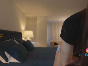 webcam girl emma_lu1 image #2466273