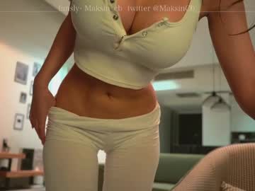 webcam girl maksin_cb image #3068384