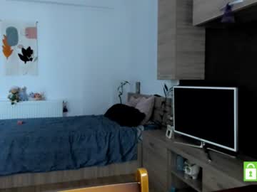 webcam girl belovedkhlloe image #5678799
