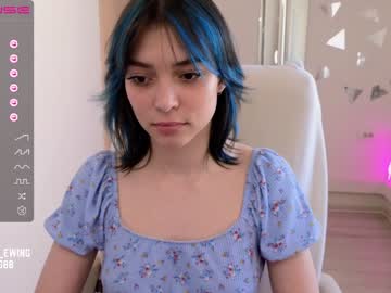 webcam girl lily_ewing image #4619557