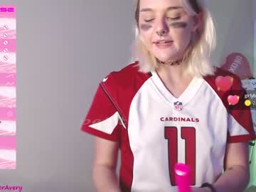 webcam girl petitebrat image #3722987