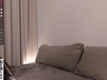 webcam girl peek_in_my_window image #6258707