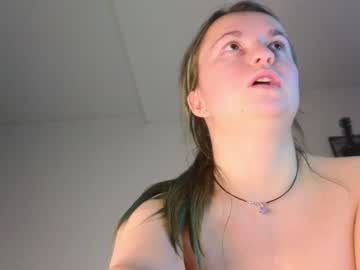 webcam girl freeelegant image #8495339