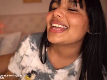 webcam girl itsyaraa image #3421469