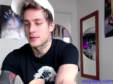 webcam man sonic12_12 image #868687