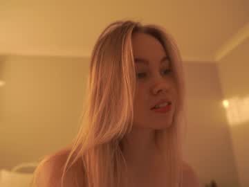 webcam girl bibi_it_is image #9069951