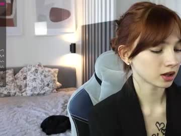 webcam girl _guesswhat_ image #1624049