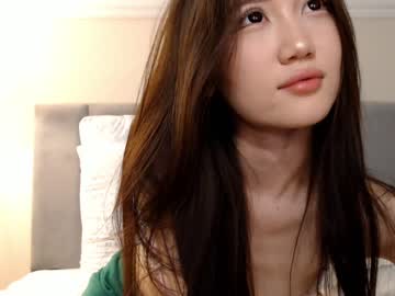 webcam girl amiliyan image #5715544