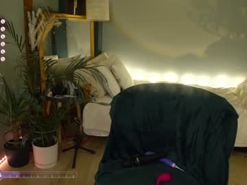 webcam girl _the_sun_ image #7783927