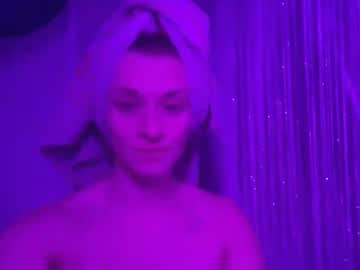 webcam girl saraloverays image #5994416