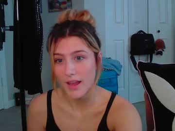 webcam girl briadominick image #7800400