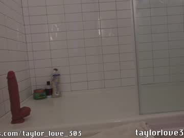 webcam girl taylor_love_303 image #3782548