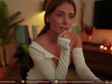 webcam girl aarilaviee image #3056277