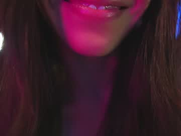 webcam girl lucie_beltran image #6064731