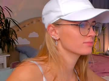 webcam girl linellali image #2593115