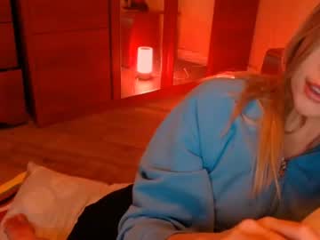 webcam girl bitter_moon image #3771227