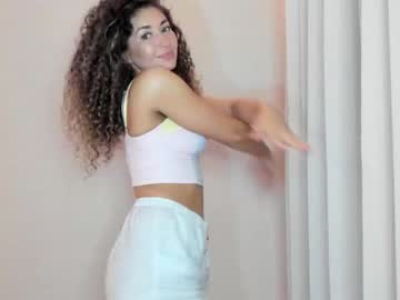 webcam girl tinayoudream image #1625244