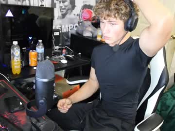 webcam man maxednat image #5066367