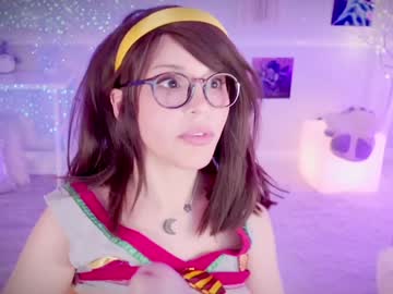 webcam girl cherrycrush image #7570437
