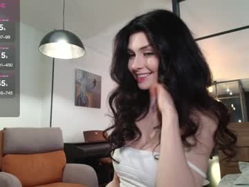 webcam girl milla_jo image #9114568