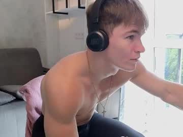webcam man elliot_muscle04 image #9438255