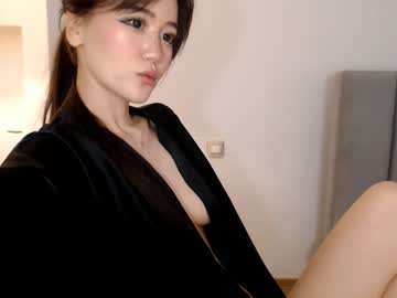 webcam girl amiliyan image #7355293