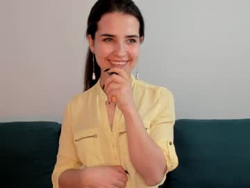 webcam girl zeldaflowers image #6890979