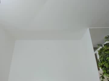 webcam girl ingridblondy94 image #1701230