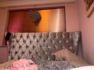 webcam girl itsmelolax image #8485568