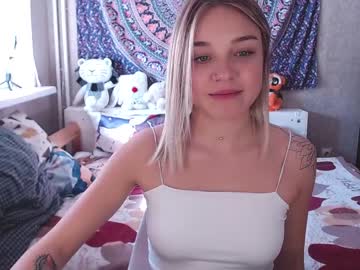 webcam girl babyfromtheforest image #3981760