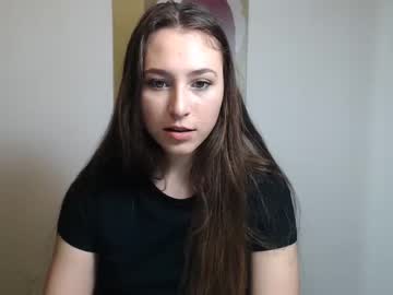 webcam girl jolie_cres image #437868