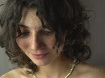 webcam girl you_fell_in_love image #7660943