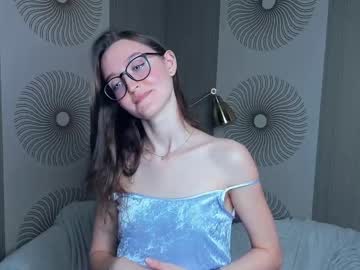 webcam girl summer_rrain image #5182488