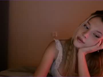 webcam girl bitter_moon image #3564731