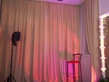 webcam girl sweety_rinushka_ image #763831