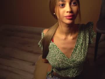 webcam girl cuteelsa_ image #5880186