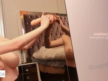 webcam girl lilamytee1 image #1567173