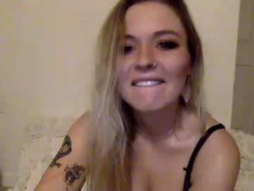 webcam girl charmedcc4 image #2940347