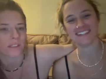 webcam couple fartsmommy image #3714967