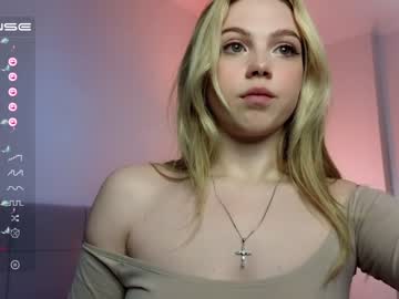 webcam girl small_blondee image #4440151