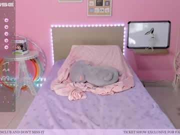webcam girl little_effy18 image #2775350