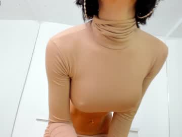 webcam girl ingridblondy94 image #2692466