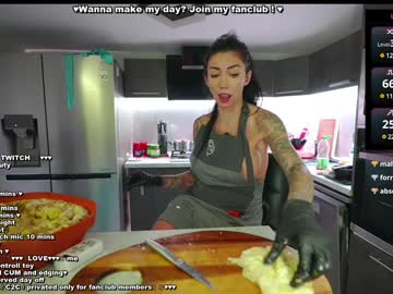 webcam girl evelyne92 image #8488386