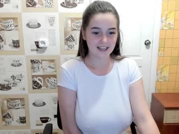 webcam girl emmika_ image #1768743
