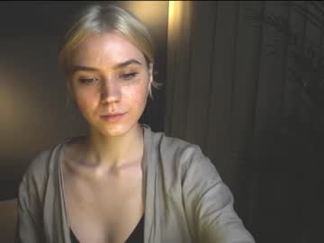 webcam girl luna_ai image #238407