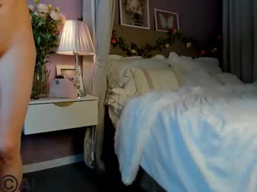 webcam girl dearly_emily image #9543416