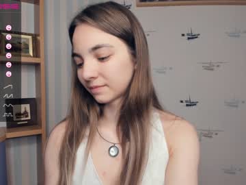 webcam girl shy_media image #4403080