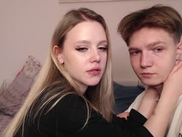 webcam girl crystal_angells image #2913559